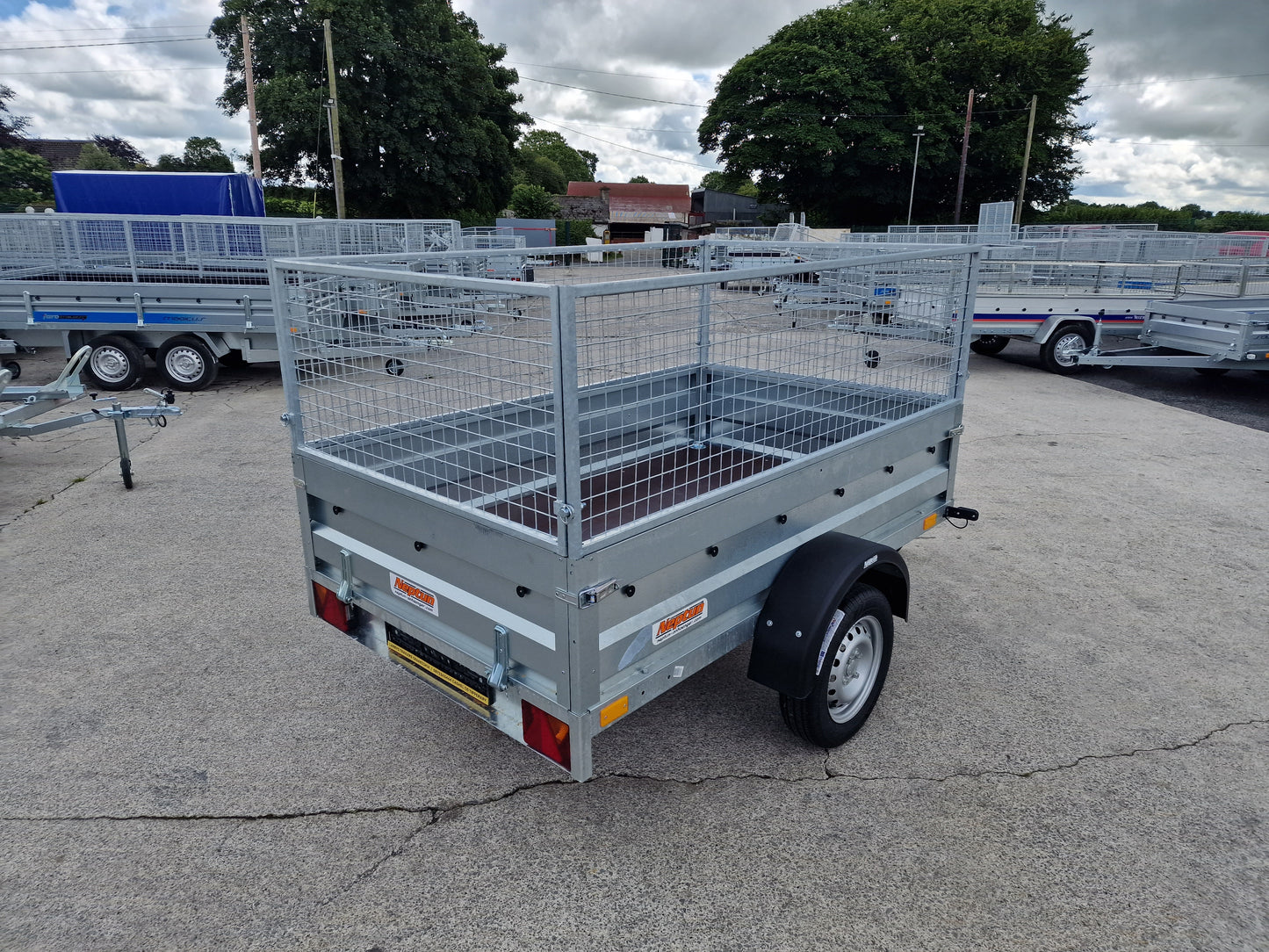 7 x 4 Trailer with Mesh